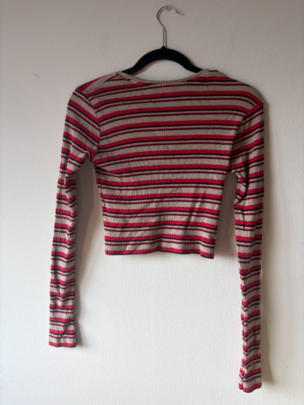 Striped Brandy Melville long sleeve cropped shirt - Picture 4 of 4